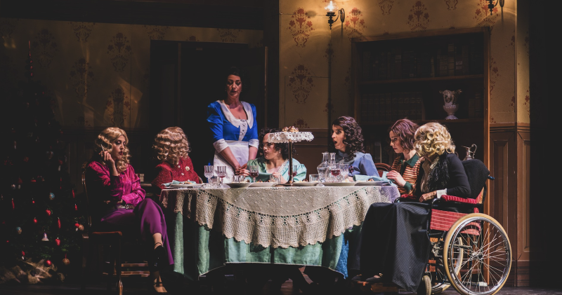 7 DONNE E UN MISTERO
